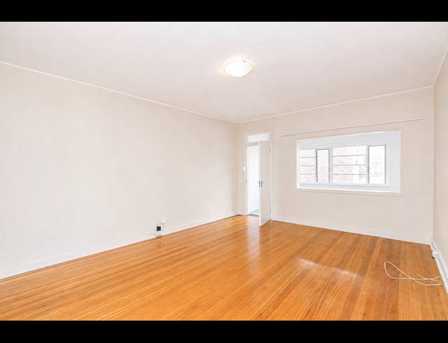 1.5 BEDROOM APARTMENT FOR SALE IN MUSGRAVE